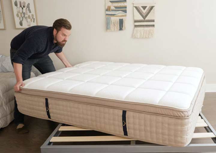 best way to clean mattress top