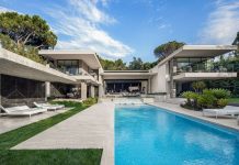 Modern Houses