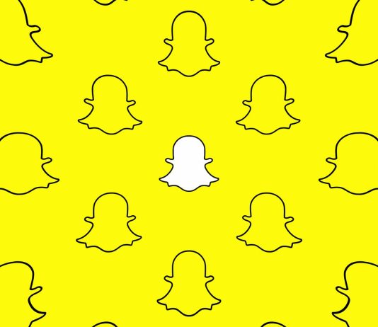 why does my snapchat keep crashing