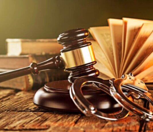 What are the qualities to look for in a criminal lawyer?