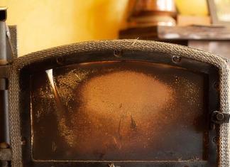 How to Clean Fireplace Glass in the Right Way? how to clean fireplace glass